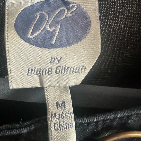 ⭐️⭐️DG2 by Diane Gilman (Medium) Embellished Jean Jacket⭐️⭐️ - Picture 6 of 8
